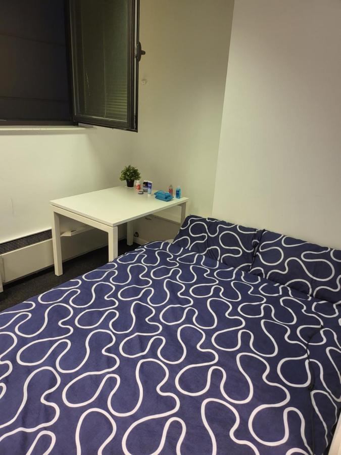 The Crash Room In East Croydon Exteriér fotografie